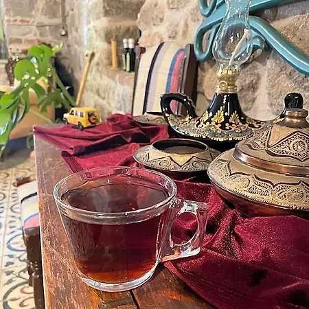 فندق Aristonicus Boutique 3*