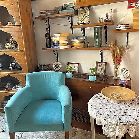 Aristonicus Boutique برغاما