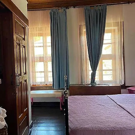 Aristonicus Boutique 3* برغاما